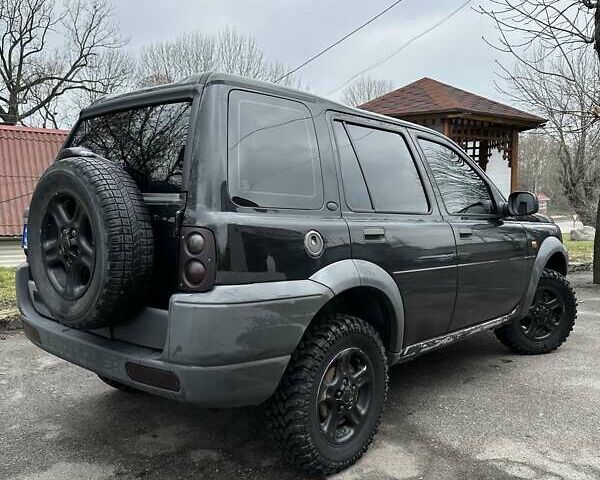 Чорний Ленд Ровер Freelander, об'ємом двигуна 1.99 л та пробігом 204 тис. км за 5300 $, фото 1 на Automoto.ua