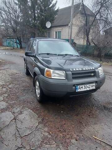 Черный Ленд Ровер Фрилендер, объемом двигателя 1.8 л и пробегом 280 тыс. км за 4600 $, фото 1 на Automoto.ua