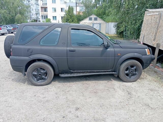 Чорний Ленд Ровер Freelander, об'ємом двигуна 2 л та пробігом 368 тис. км за 2200 $, фото 1 на Automoto.ua