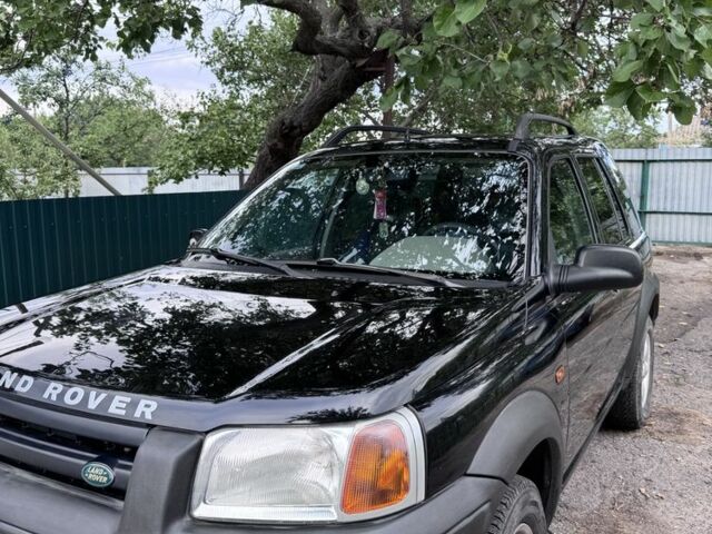 Чорний Ленд Ровер Freelander, об'ємом двигуна 1.8 л та пробігом 341 тис. км за 4500 $, фото 1 на Automoto.ua