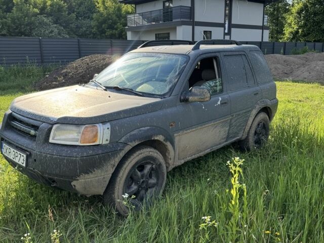 Чорний Ленд Ровер Freelander, об'ємом двигуна 2 л та пробігом 250 тис. км за 1500 $, фото 1 на Automoto.ua