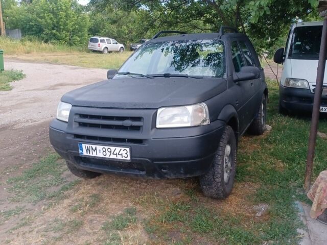 Чорний Ленд Ровер Freelander, об'ємом двигуна 2 л та пробігом 318 тис. км за 2365 $, фото 1 на Automoto.ua