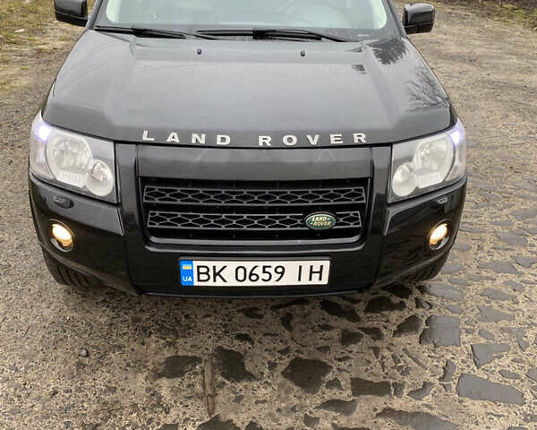 Черный Ленд Ровер Фрилендер, объемом двигателя 2.18 л и пробегом 293 тыс. км за 8987 $, фото 1 на Automoto.ua