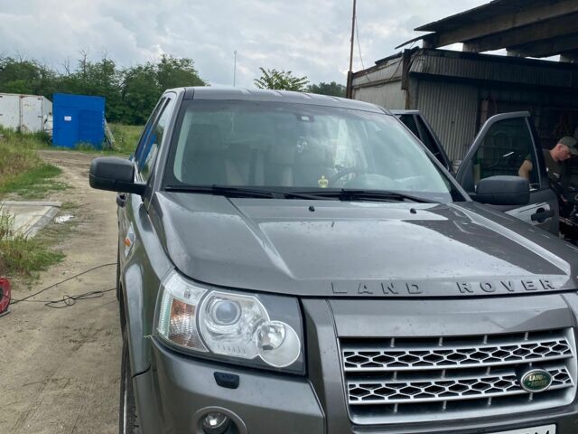 Ленд Ровер Фрилендер 2007 в Ужгороде на Automoto.ua Красный Ленд Ровер Фрилендер, объемом двигателя 3 л и пробегом 300 тыс. км за 8000 $, фото 1 на Automoto.ua