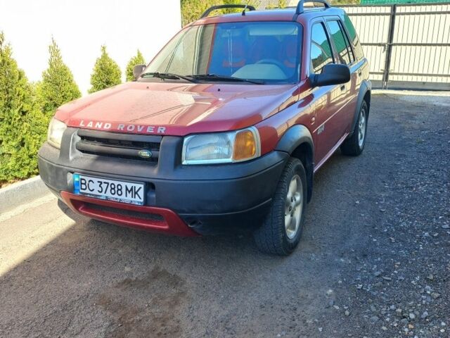 Червоний Ленд Ровер Freelander, об'ємом двигуна 2 л та пробігом 200 тис. км за 4000 $, фото 1 на Automoto.ua