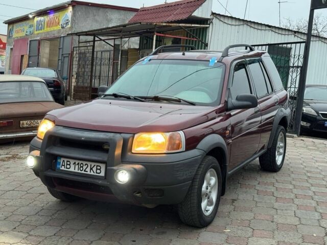 Червоний Ленд Ровер Freelander, об'ємом двигуна 2 л та пробігом 190 тис. км за 4599 $, фото 1 на Automoto.ua