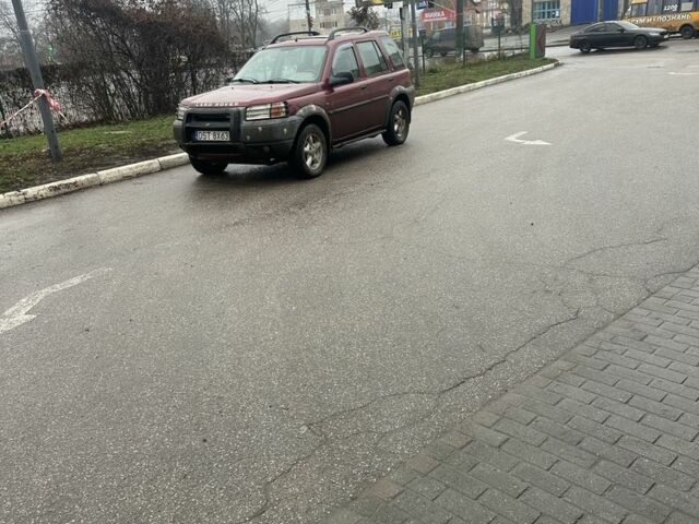 Червоний Ленд Ровер Freelander, об'ємом двигуна 2 л та пробігом 286 тис. км за 2400 $, фото 1 на Automoto.ua