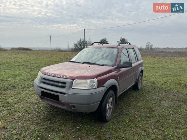 Червоний Ленд Ровер Freelander, об'ємом двигуна 2 л та пробігом 165 тис. км за 3800 $, фото 1 на Automoto.ua