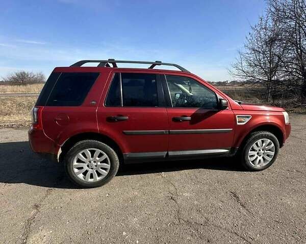 Червоний Ленд Ровер Freelander, об'ємом двигуна 2.18 л та пробігом 299 тис. км за 9500 $, фото 1 на Automoto.ua