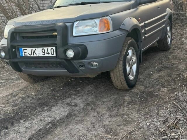 Серый Ленд Ровер Фрилендер, объемом двигателя 1.8 л и пробегом 320 тыс. км за 2500 $, фото 1 на Automoto.ua
