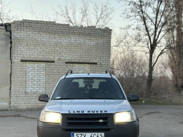 Сірий Ленд Ровер Freelander, об'ємом двигуна 1.8 л та пробігом 250 тис. км за 2200 $, фото 1 на Automoto.ua