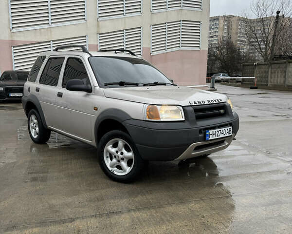 Сірий Ленд Ровер Freelander, об'ємом двигуна 2 л та пробігом 299 тис. км за 4200 $, фото 1 на Automoto.ua