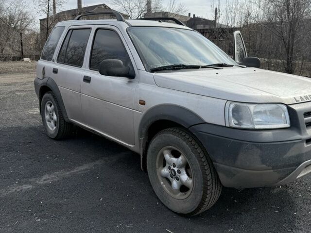 Серый Ленд Ровер Фрилендер, объемом двигателя 0 л и пробегом 278 тыс. км за 3159 $, фото 1 на Automoto.ua