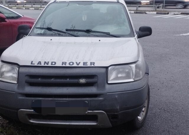 Сірий Ленд Ровер Freelander, об'ємом двигуна 2 л та пробігом 322 тис. км за 1500 $, фото 1 на Automoto.ua