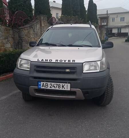 Серый Ленд Ровер Фрилендер, объемом двигателя 1.95 л и пробегом 230 тыс. км за 4800 $, фото 1 на Automoto.ua
