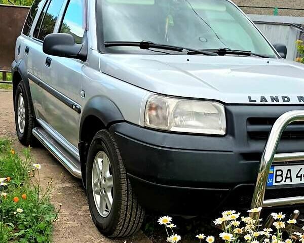 Сірий Ленд Ровер Freelander, об'ємом двигуна 1.8 л та пробігом 388 тис. км за 5200 $, фото 1 на Automoto.ua