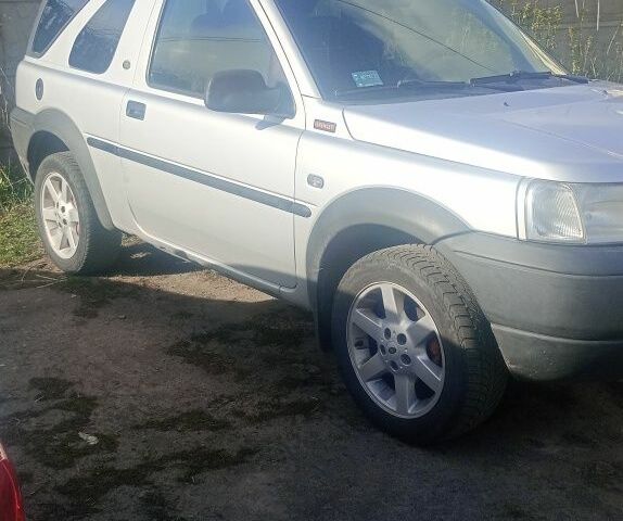 Сірий Ленд Ровер Freelander, об'ємом двигуна 2 л та пробігом 200 тис. км за 2275 $, фото 1 на Automoto.ua