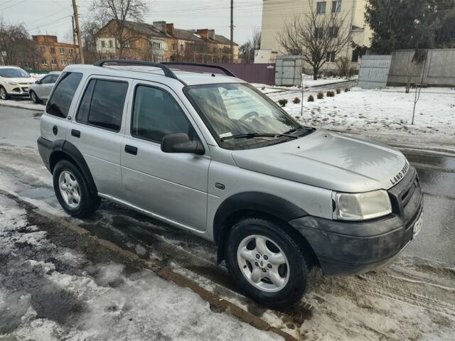 Серый Ленд Ровер Фрилендер, объемом двигателя 2 л и пробегом 300 тыс. км за 3600 $, фото 1 на Automoto.ua