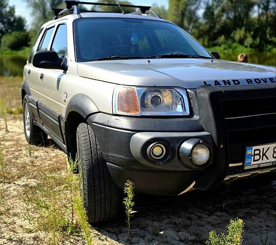 Сірий Ленд Ровер Freelander, об'ємом двигуна 2 л та пробігом 380 тис. км за 5700 $, фото 1 на Automoto.ua