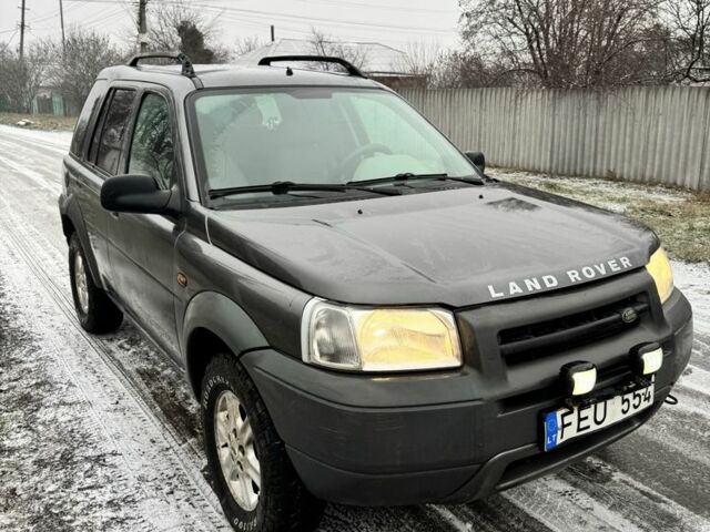 Серый Ленд Ровер Фрилендер, объемом двигателя 2 л и пробегом 290 тыс. км за 2600 $, фото 1 на Automoto.ua