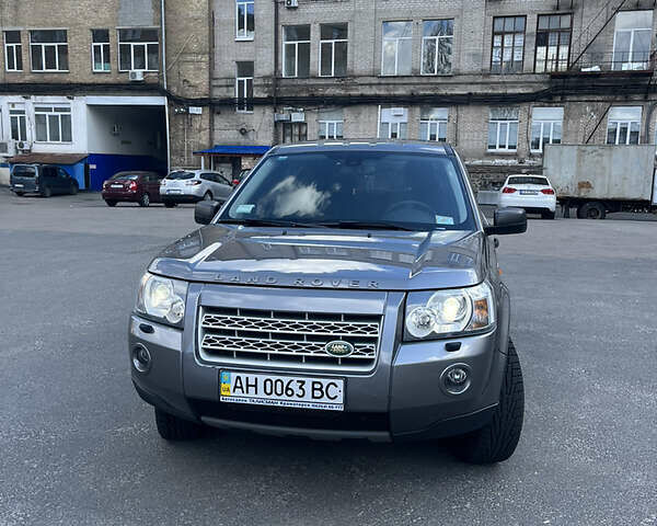 Сірий Ленд Ровер Freelander, об'ємом двигуна 3.2 л та пробігом 113 тис. км за 11500 $, фото 1 на Automoto.ua