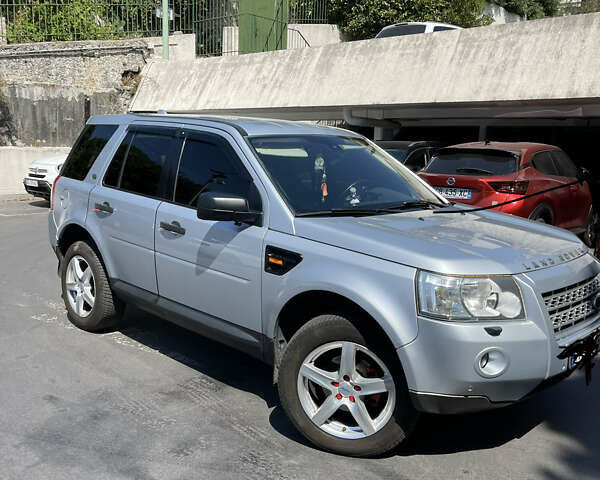 Сірий Ленд Ровер Freelander, об'ємом двигуна 2.2 л та пробігом 230 тис. км за 10500 $, фото 1 на Automoto.ua