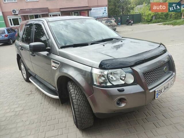 Сірий Ленд Ровер Freelander, об'ємом двигуна 2.2 л та пробігом 230 тис. км за 9100 $, фото 1 на Automoto.ua