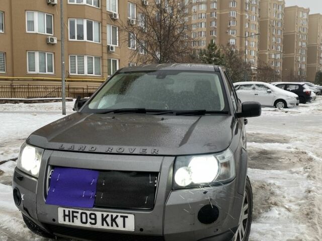 Серый Ленд Ровер Фрилендер, объемом двигателя 2.2 л и пробегом 187 тыс. км за 4200 $, фото 1 на Automoto.ua