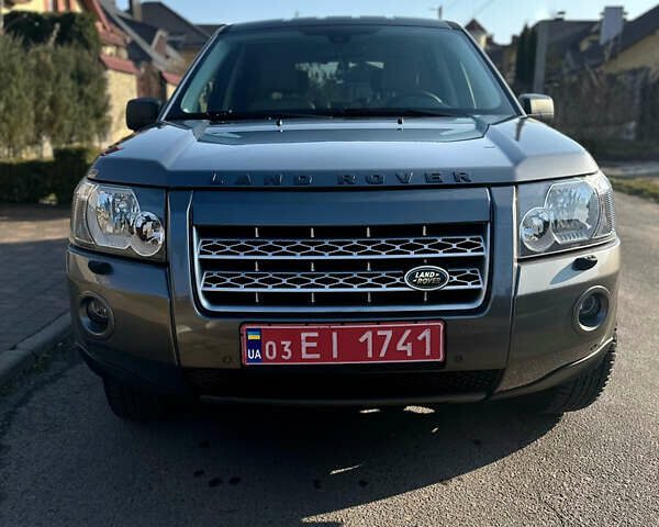 Сірий Ленд Ровер Freelander, об'ємом двигуна 2.2 л та пробігом 195 тис. км за 12850 $, фото 1 на Automoto.ua