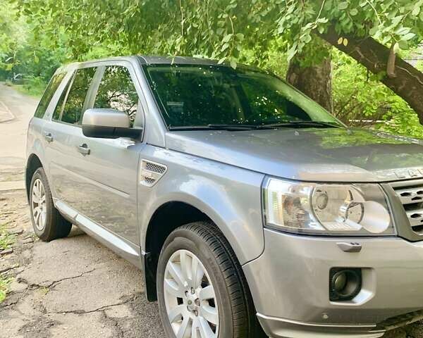 Серый Ленд Ровер Фрилендер, объемом двигателя 2.18 л и пробегом 195 тыс. км за 11500 $, фото 1 на Automoto.ua