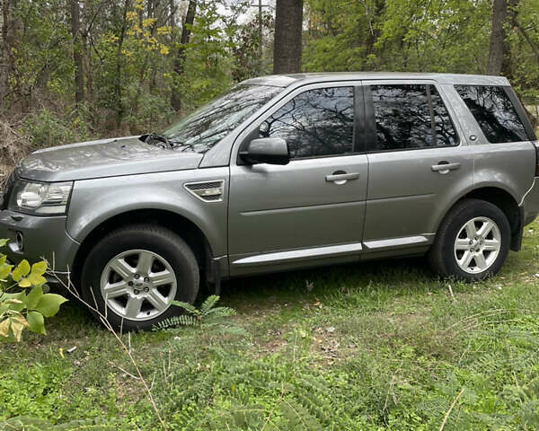 Сірий Ленд Ровер Freelander, об'ємом двигуна 2.2 л та пробігом 295 тис. км за 14200 $, фото 1 на Automoto.ua