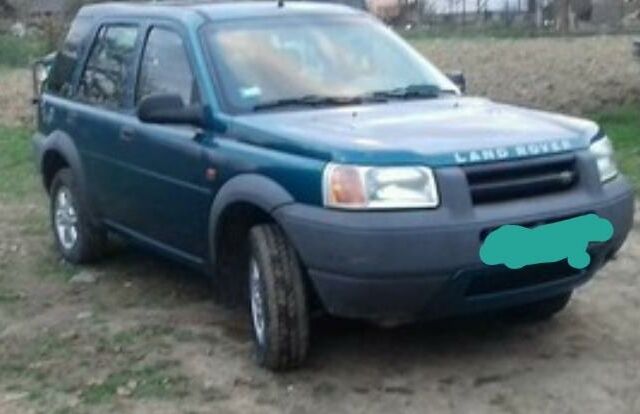 Зелений Ленд Ровер Freelander, об'ємом двигуна 2 л та пробігом 250 тис. км за 7000 $, фото 1 на Automoto.ua
