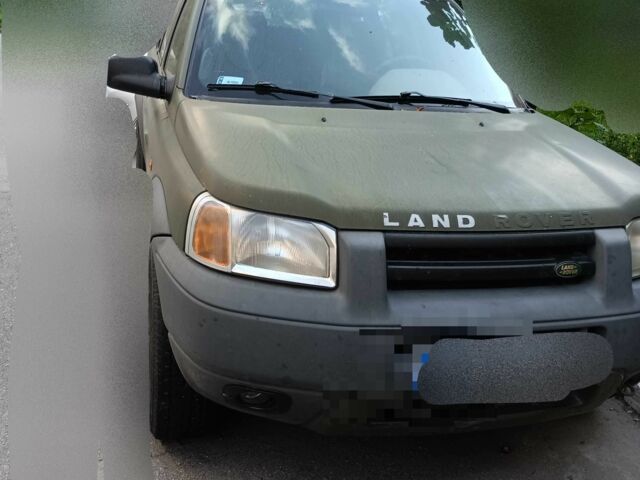Зелений Ленд Ровер Freelander, об'ємом двигуна 2 л та пробігом 350 тис. км за 2235 $, фото 1 на Automoto.ua