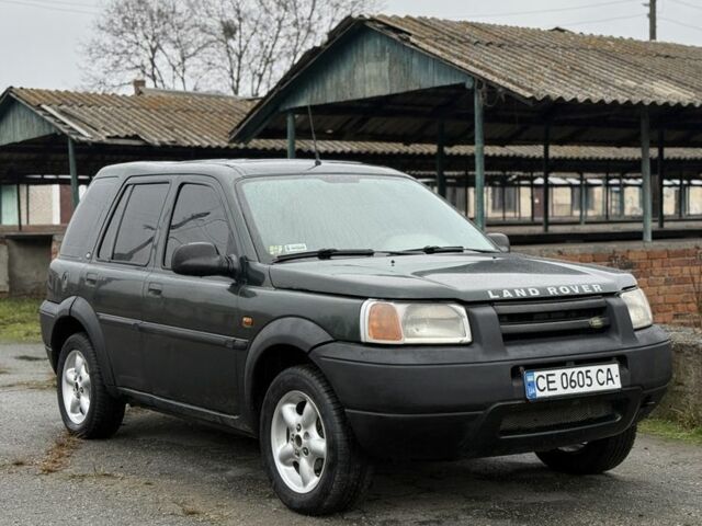 Зеленый Ленд Ровер Фрилендер, объемом двигателя 2 л и пробегом 300 тыс. км за 4500 $, фото 1 на Automoto.ua