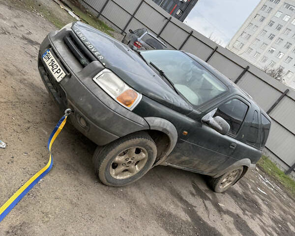 Зеленый Ленд Ровер Фрилендер, объемом двигателя 1.99 л и пробегом 250 тыс. км за 2699 $, фото 1 на Automoto.ua