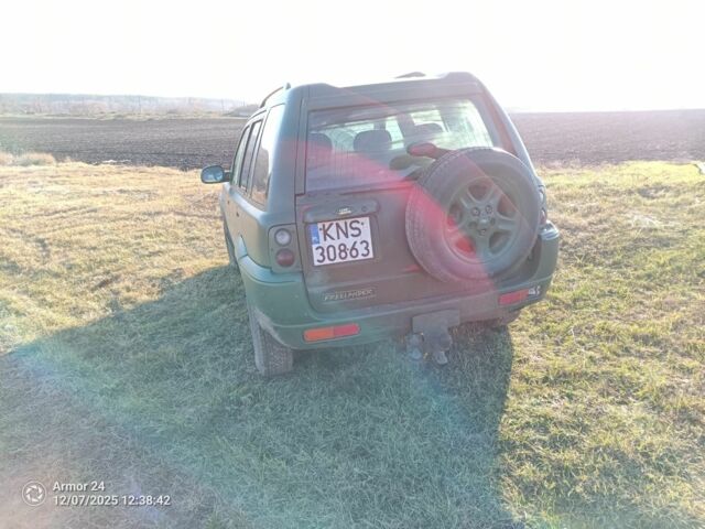 Зелений Ленд Ровер Freelander, об'ємом двигуна 2 л та пробігом 160 тис. км за 3000 $, фото 1 на Automoto.ua