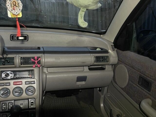 Зеленый Ленд Ровер Фрилендер, объемом двигателя 0 л и пробегом 257 тыс. км за 1000 $, фото 1 на Automoto.ua