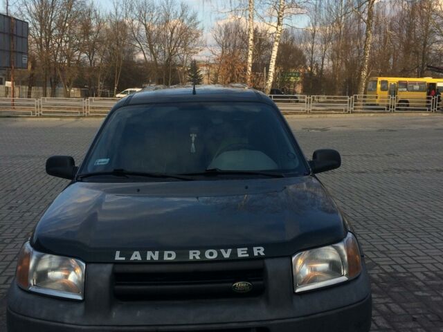 Зелений Ленд Ровер Freelander, об'ємом двигуна 2 л та пробігом 200 тис. км за 7100 $, фото 1 на Automoto.ua
