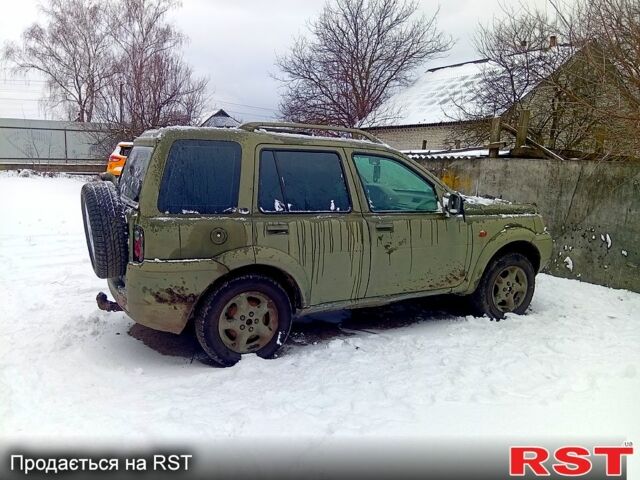 Зеленый Ленд Ровер Фрилендер, объемом двигателя 2 л и пробегом 220 тыс. км за 1800 $, фото 1 на Automoto.ua