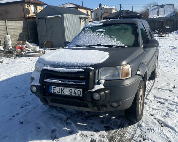 Зелений Ленд Ровер Freelander, об'ємом двигуна 1.8 л та пробігом 160 тис. км за 2200 $, фото 1 на Automoto.ua