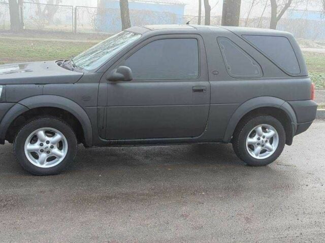 Зелений Ленд Ровер Freelander, об'ємом двигуна 2 л та пробігом 240 тис. км за 4000 $, фото 1 на Automoto.ua