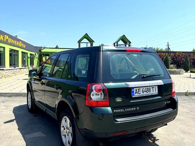 Зелений Ленд Ровер Freelander, об'ємом двигуна 2.2 л та пробігом 300 тис. км за 11900 $, фото 1 на Automoto.ua