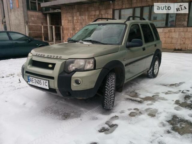 Зелений Ленд Ровер Freelander, об'ємом двигуна 1.8 л та пробігом 215 тис. км за 8542 $, фото 1 на Automoto.ua