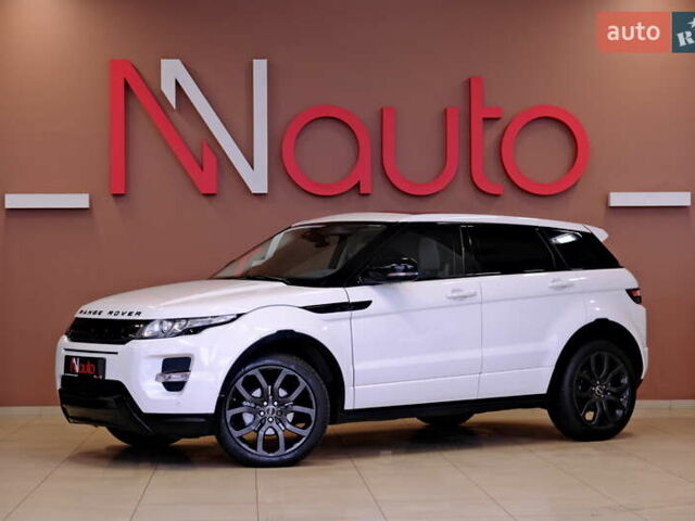 Белый Ленд Ровер Рендж Ровер Эвок, объемом двигателя 2.18 л и пробегом 180 тыс. км за 14900 $, фото 1 на Automoto.ua