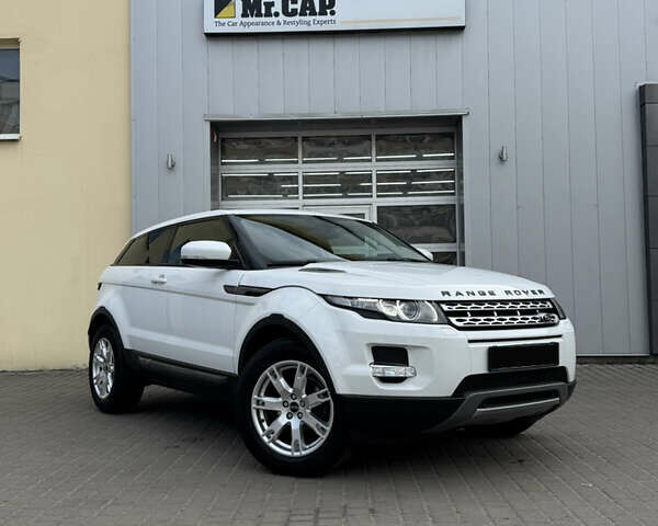 Белый Ленд Ровер Рендж Ровер Эвок, объемом двигателя 2.18 л и пробегом 247 тыс. км за 15300 $, фото 1 на Automoto.ua