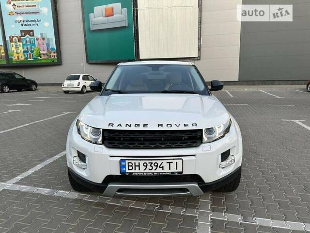 Белый Ленд Ровер Рендж Ровер Эвок, объемом двигателя 2 л и пробегом 128 тыс. км за 20000 $, фото 1 на Automoto.ua