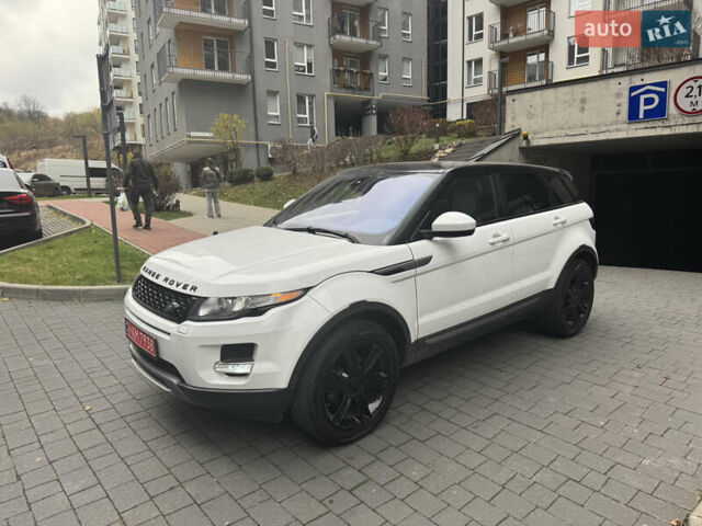 Белый Ленд Ровер Рендж Ровер Эвок, объемом двигателя 2 л и пробегом 149 тыс. км за 19500 $, фото 1 на Automoto.ua