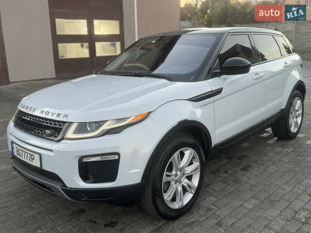 Белый Ленд Ровер Рендж Ровер Эвок, объемом двигателя 2 л и пробегом 150 тыс. км за 14800 $, фото 1 на Automoto.ua