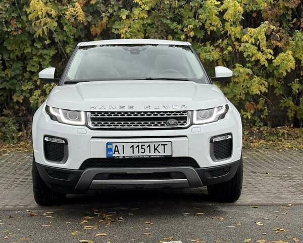 Белый Ленд Ровер Рендж Ровер Эвок, объемом двигателя 2 л и пробегом 59 тыс. км за 26500 $, фото 1 на Automoto.ua