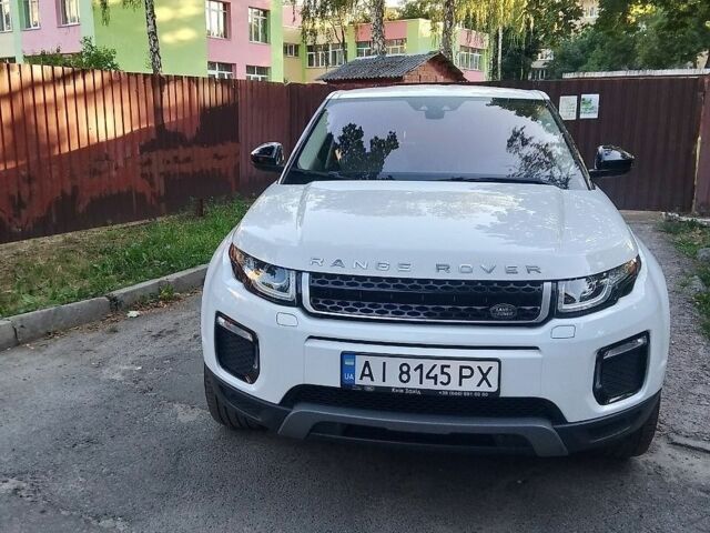 Белый Ленд Ровер Рендж Ровер Эвок, объемом двигателя 2 л и пробегом 135 тыс. км за 18800 $, фото 1 на Automoto.ua